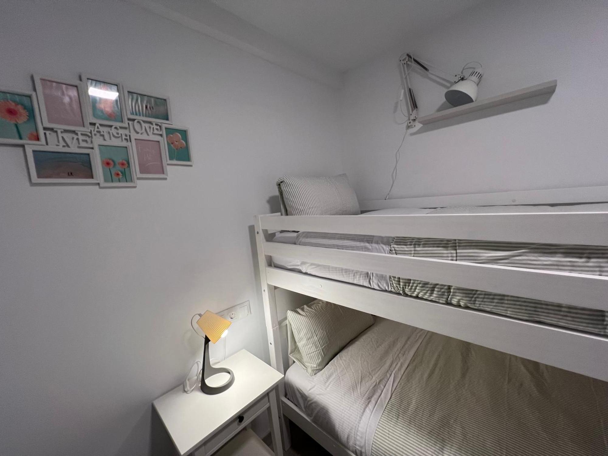 Nuestro Rincon Del Centro Historico Especial Grupos Terraza Parking Gratis 02 Apartment Малага Екстериор снимка